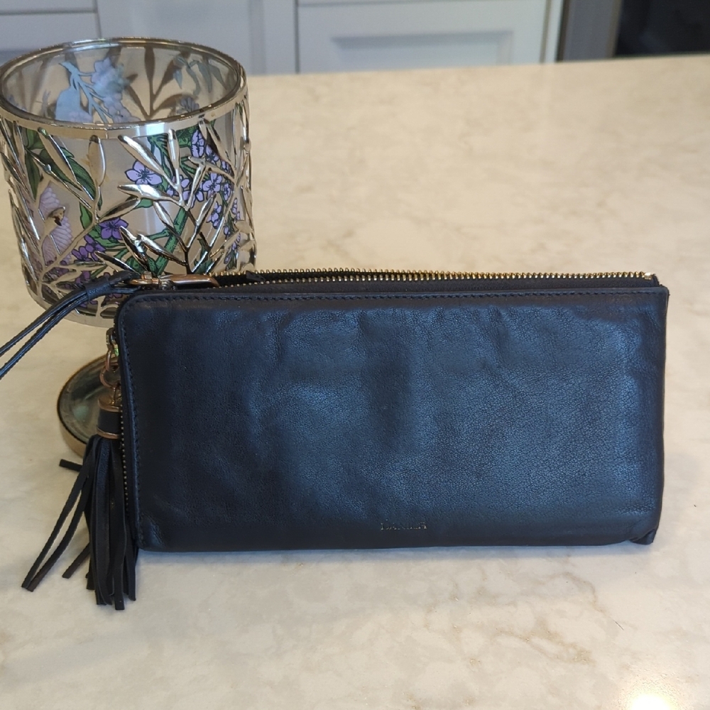 Chic Black Leather Wallet with Tassel